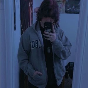 Meet your Posher, Chloe